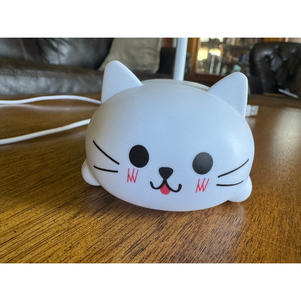Cute Cat Desk Lamp USB LED Kawaii Animal Light Flexible Neck White - Picture 3 of 8